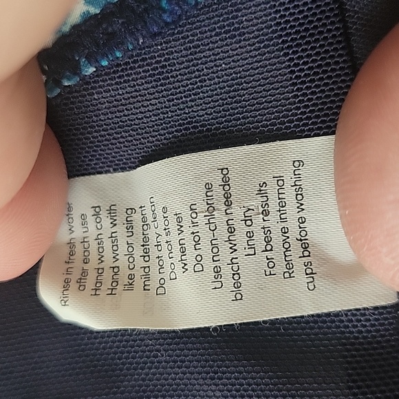 Athleta Monaco wrap bikini top           34 D/DD - Picture 5 of 6